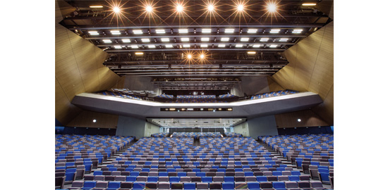 SwissTech Convention Center, EPFL. Salle principale (� Chris Blaser)