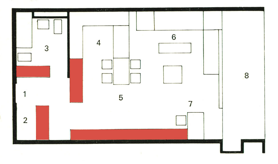 Appartement 1 1. Entrée 2. Débarras 3. Salle de bains 4. Cuisine 5. Coin-salle à manger 6. Studio 7. Coin de travail 8. Loggia En rouge, les armoires et étagères hautes délimitent l’entrée.
