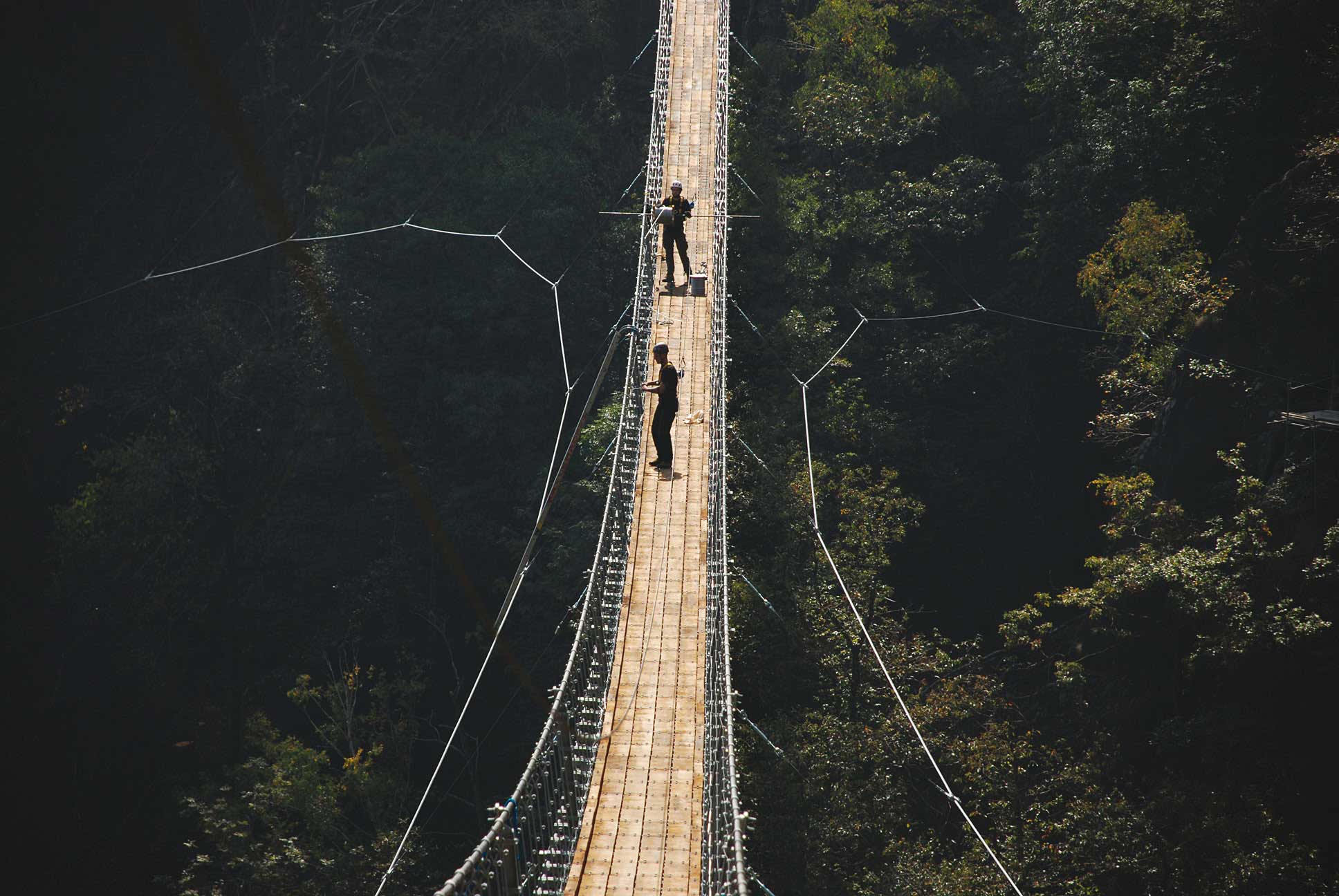 Montage de la passerelle de Carasc