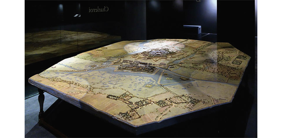 Plan-relief de Charleroi au Palais des beaux-arts de Lille