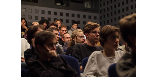 Salle pleine pour la séance inaugurale