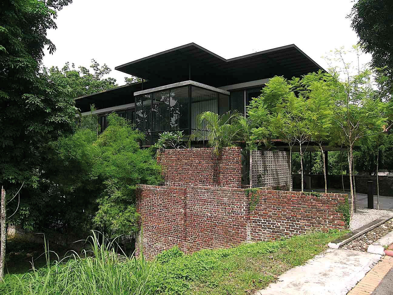 Kevin Mark Low, smallprojects, Malaisie, Louvrebox house Gita Bayu, Malaisie, 2003-2004 (� Kevin Low)