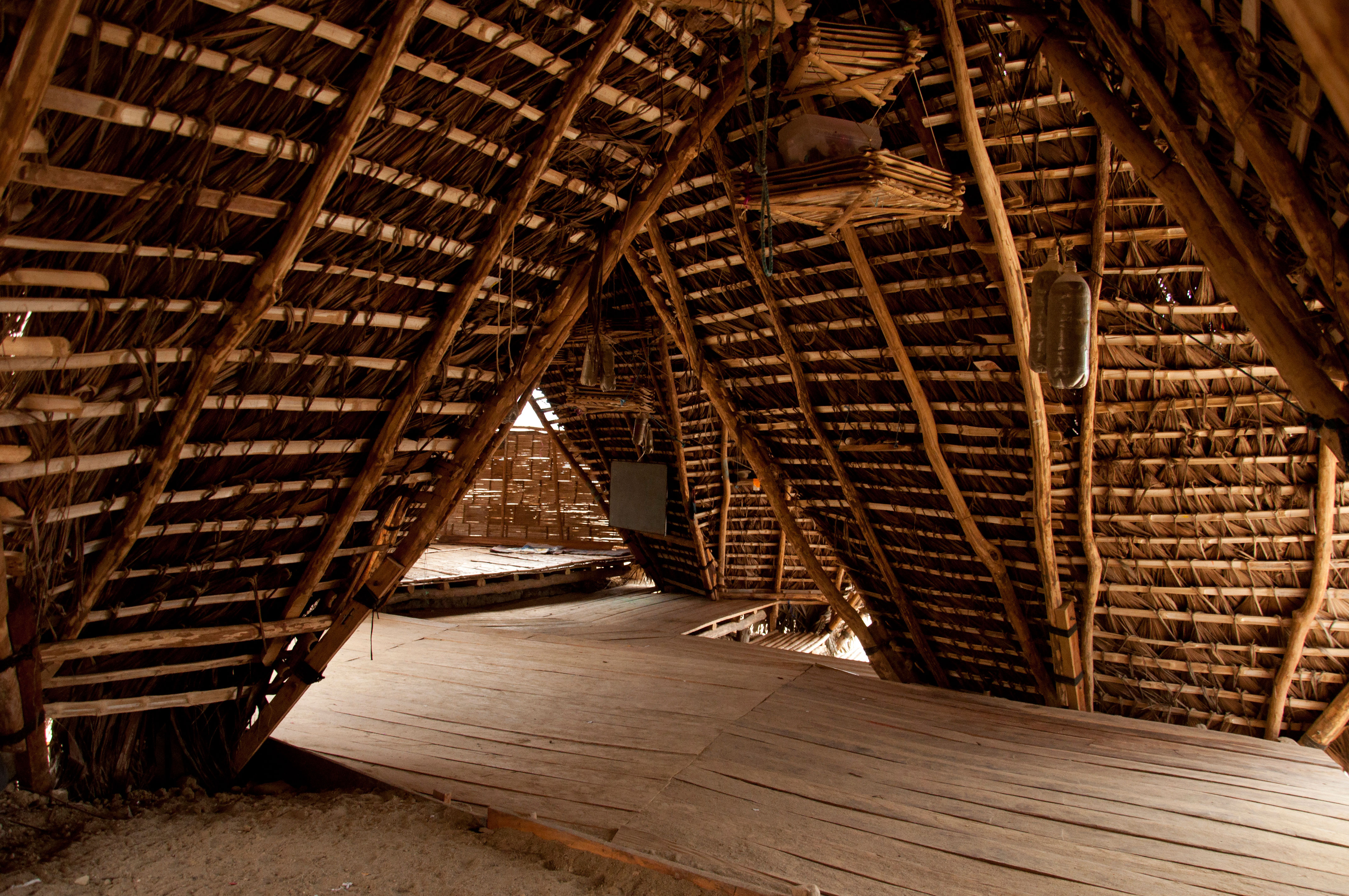 AL BORDE, Espereanza School Dos, Manabí, Equateur, 2011