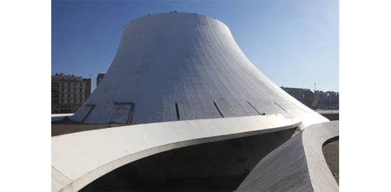 "Le Volcan", Le Havre, construit par Oscar Niemeyer