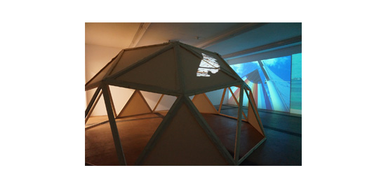 Nelly Haliti, exposition «3 moments» au Project Space du Centre d’Art Contemporain, 7.11.2013-2.02.2014