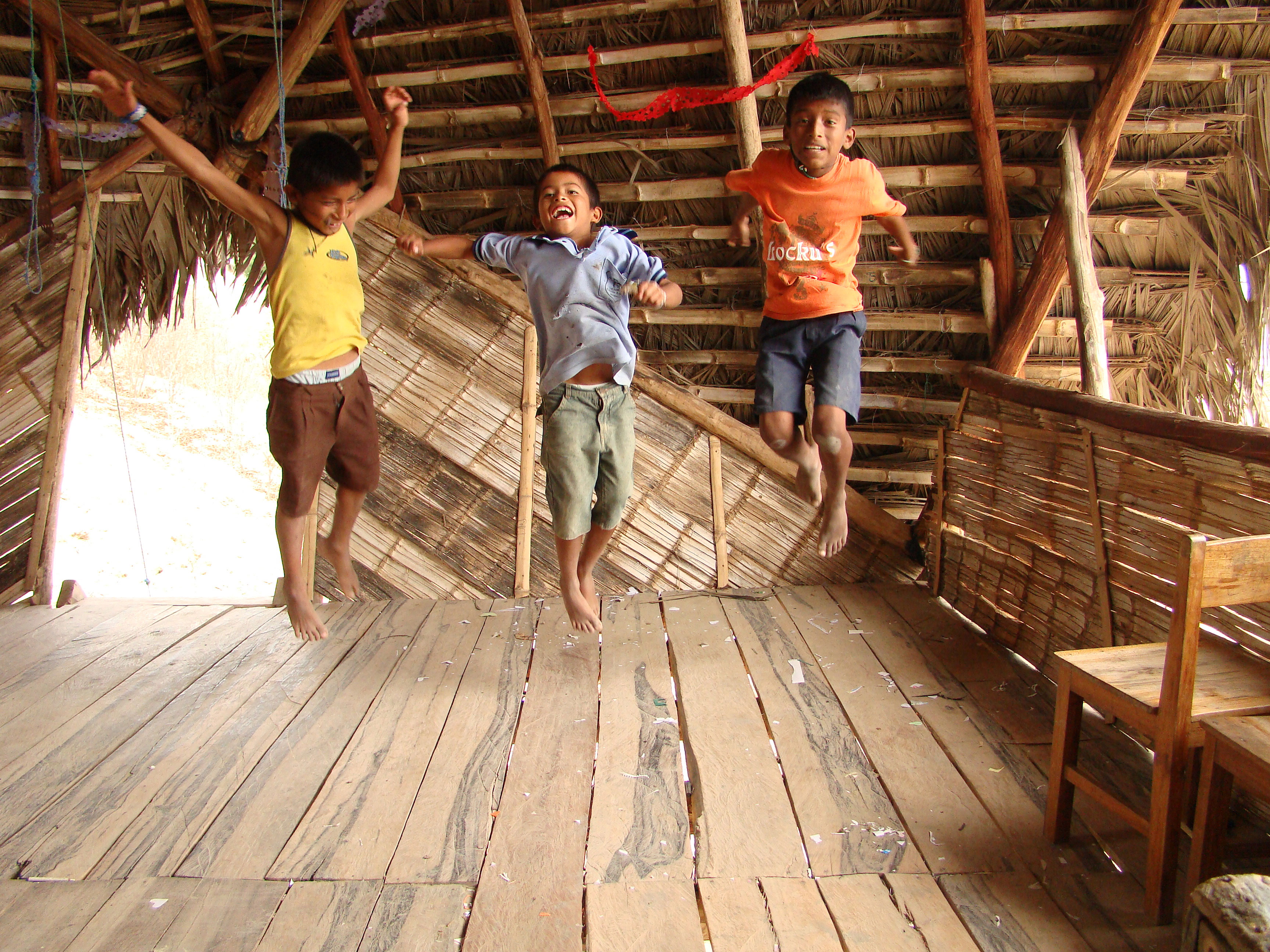 AL BORDE, Nueva Espereanza School Manabí, Ecuador, 2009
