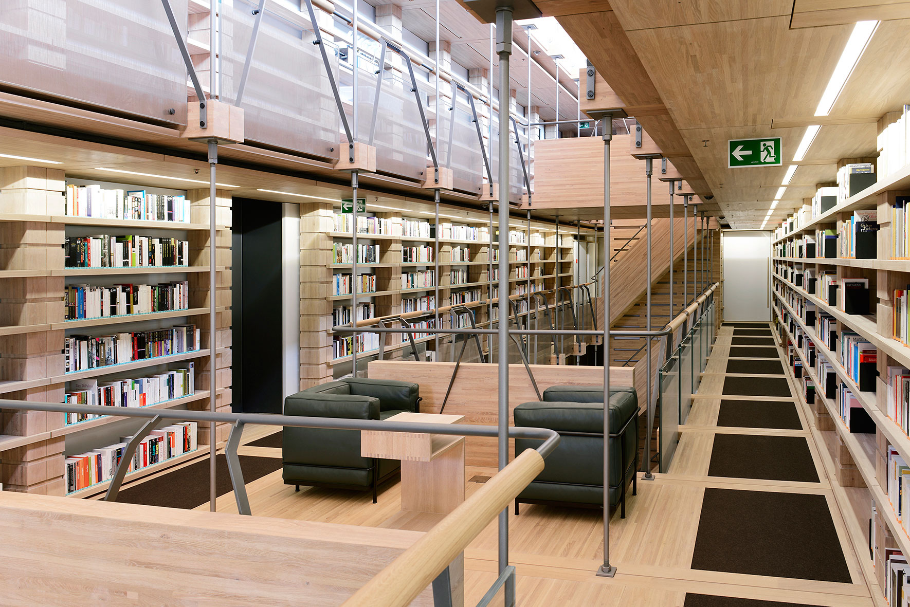 La bibliothèque (Fondation Jan Michalski)
