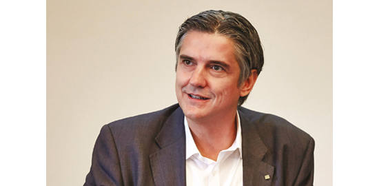 Stefan Cadosch (� Reto Schlatter)
