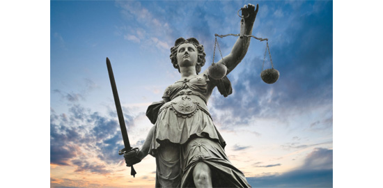 Incorruptible comme «?Justice?»?: Les Conseils d’honneur des groupes professionnels ne sont pas un tribunal, mais une alternative convaincante à une procédure judiciaire.