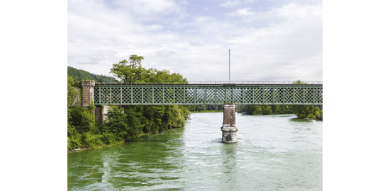 Depuis 1859, la structure en treillis du «Gitterlibrücke» enjambe le Rhin près de Koblenz AG. ?