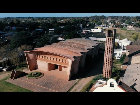 Preview image for the video "La Fundación Eladio Dieste annuncia l'iscrizione della Chiesa di Atlántida (1960) nella Lista del Patrimonio Mondiale dell'UNESCO".