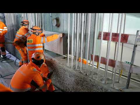 Preview image for the video "Baustelle Einhausung Schwamendingen – Feinpositionierung ".