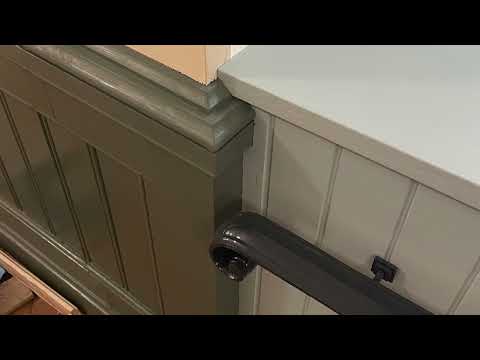 Preview image for the video "Aus- und Umbau Schulhaus Pestalozzi, Basel. Teil 7: Oberflächen und Details. Kapitel 5: Alt/Neu".